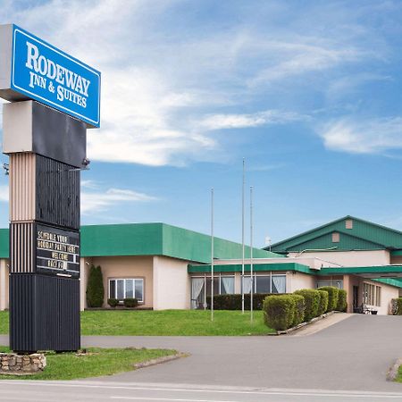 Rodeway Inn And Suites بورتسموث المظهر الخارجي الصورة