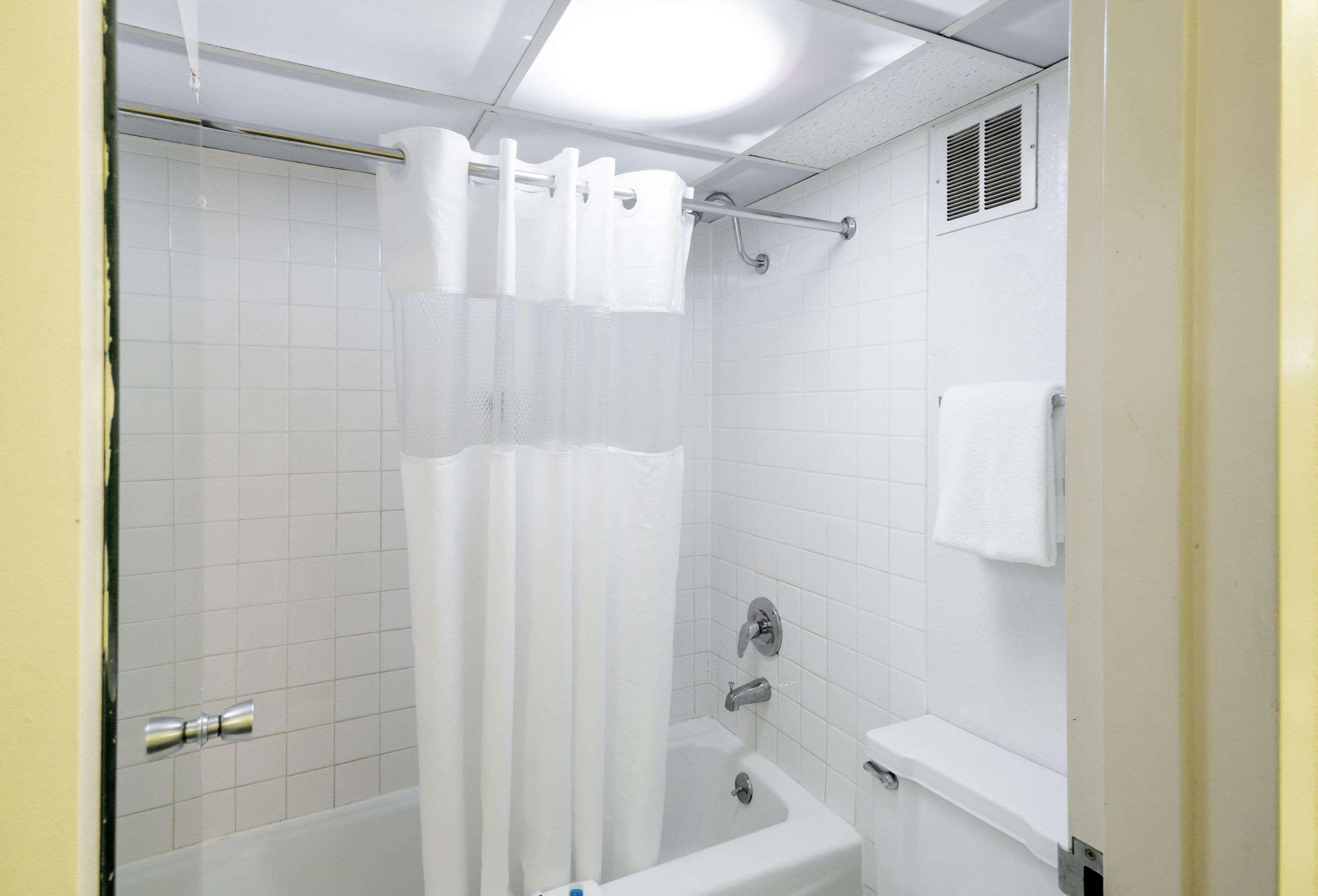 Rodeway Inn And Suites بورتسموث المظهر الخارجي الصورة
