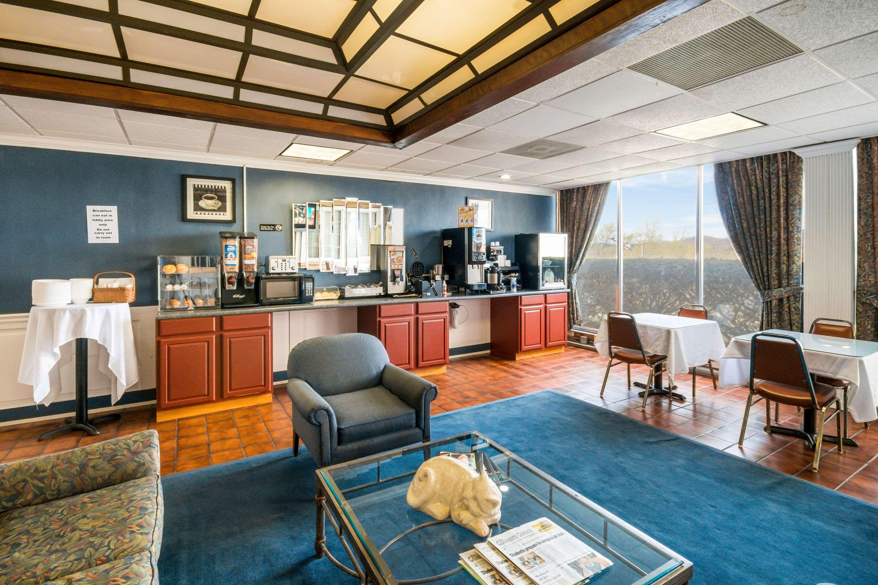 Rodeway Inn And Suites بورتسموث المظهر الخارجي الصورة